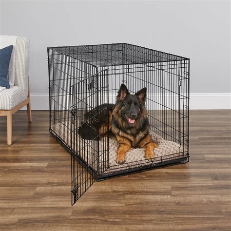 What Size Dog Crate Do You Need? [The Ultimate Guide] - Animalso