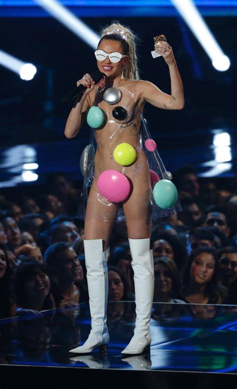 Top 10 Crazy Outfits Miley Cyrus Wore at the MTV Video Music Awards | When In Manila