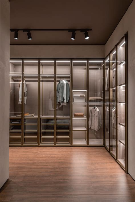 Salone Del Mobile 2019 | Molteni&C|Dada | Luxury closets design, Closet decor, Closet designs
