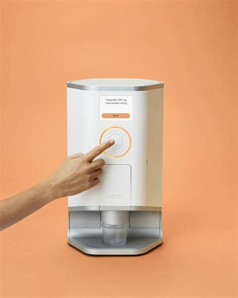 What Are the Benefits of Using an Automatic Medication Dispenser? | Hero