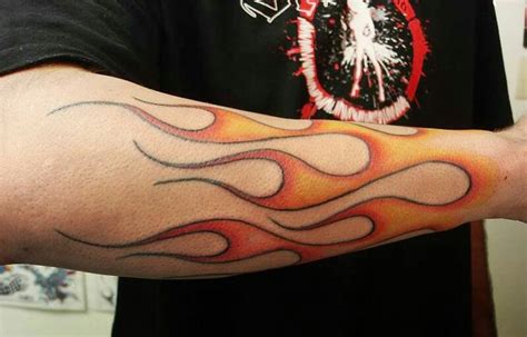 Fire Tattoo | Tatuaje de fuego, Tipo de tatuaje, Tatuaje estilo tradicional