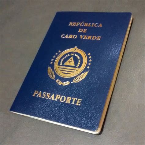 File:Cape Verde Passport 2.jpg - Wikimedia Commons