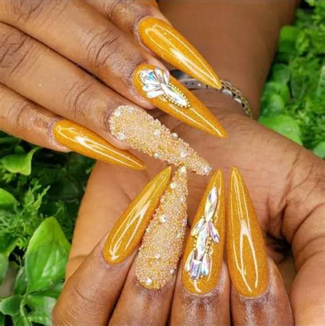 Nail Colors For Dark Skin: 21 Colors That Will Stand Out - Africana Fashion