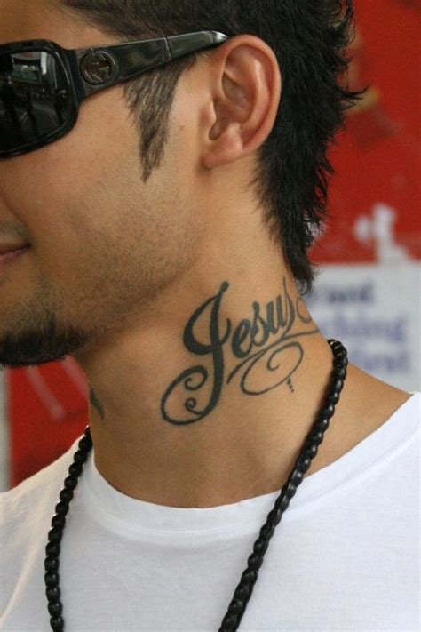 [View 12+] Get Tatuajes En El Cuello Hombres Nombres Background GIF