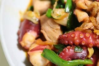 Seafood Mix in Kimchi Sauce | たことにらのキムチ炒め | Usodesita | Flickr