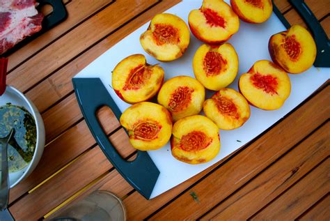 my madeleine: Grilled Pork and Peaches