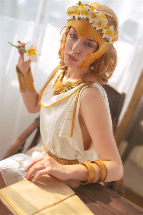 my Persephone cosplay : r/AssassinsCreedOdyssey