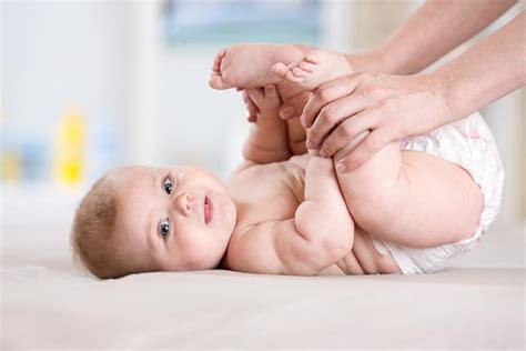 9 Easy Exercises For Babies At Different Ages – ParentsAndMore.com