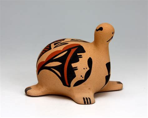 Pueblo Native Americans, Southwest Pottery, Seed Pots, Turtle Figurines, Pueblo Pottery, Wedding ...