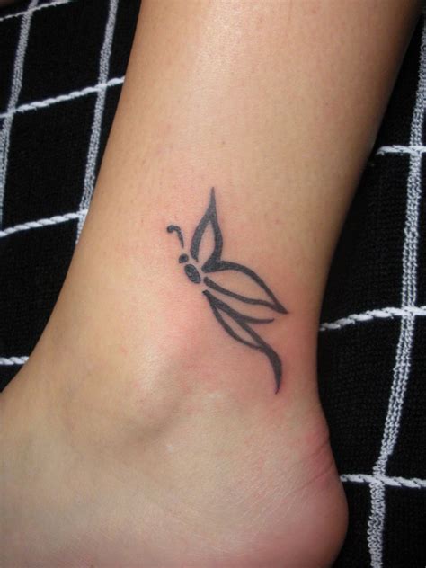 25+ Best Butterfly Tattoos Designs for Girls - Dzinemag