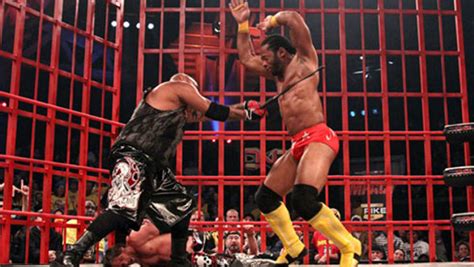 7 Wrestling Cage Matches That Did Nothing For The Winner