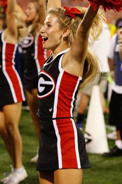 Pin on Georgia Bulldogs Cheerleaders