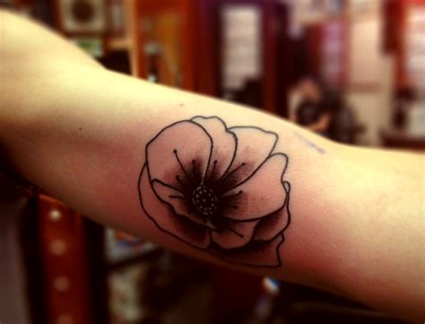 Poppy Tattoo on Behance