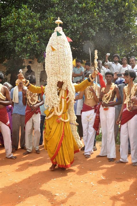 Famous festival Karaga 2013 | Nadavathi