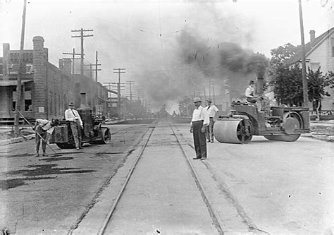 Paving Main Street in Bonham, Texas 1912-1913 Bonham Texas, Main Street ...