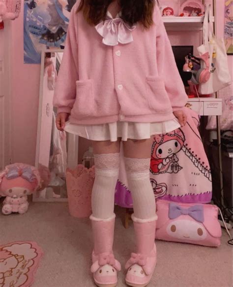 pink , white , sanrio , my melody , cutecore , cute , pretty outfits , outfit ideas , room ideas ...