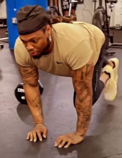 Derrick Henry Workout and Diet To Dominate The NFL