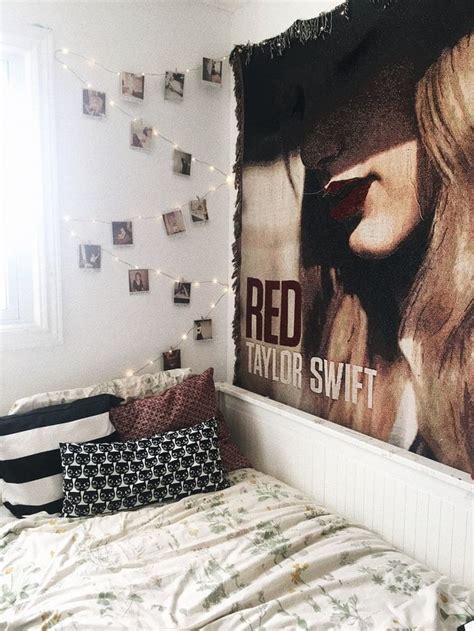 Pin on Caroline | Taylor swift, Room decor, Bedroom decor