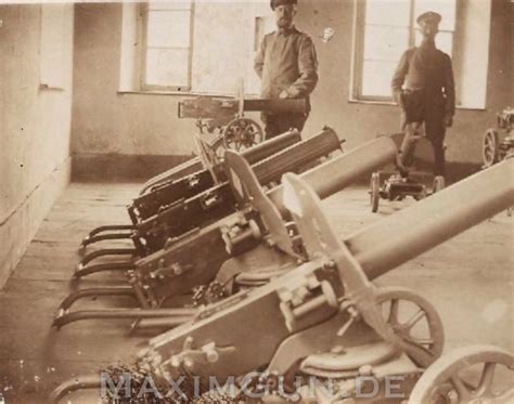 Sir Hiram Maxim´s Gun - Pulemyot Maxim 1905