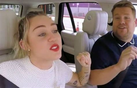 Mira a Miley Cyrus y James Corpen en el "Carpool Karaoke"