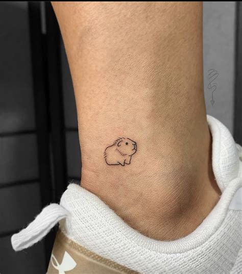 Guinea pig tattoo | Ideas de tatuaje pequeño, Tatuaje de inspiración ...