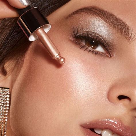 9 Best liquid highlighters for a perfect dewy glow