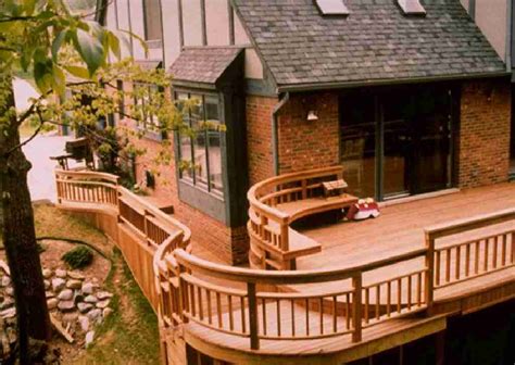 Best Curved Deck Railing | Railing Design