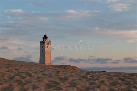 Farol De Rubjerg Knude Em Dinamarca Imagem de Stock - Imagem de dinamarquês, litoral: 154017437