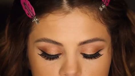 Selena Gomez Makeup Tutorial - Mugeek Vidalondon