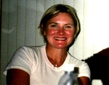 File:Denise Crosby in Brazil.PNG - Wikimedia Commons