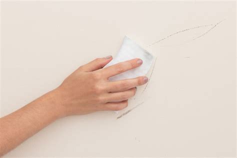 How to Remove Scuff Marks