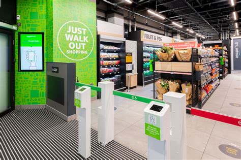 Amazon Fresh opens new till-free grocery store in London | Evening Standard