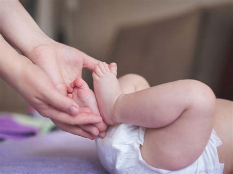 Hati-Hati Mom! Warna Pup Bayi Bisa Menjadi Tanda Bahaya Pada Bayi