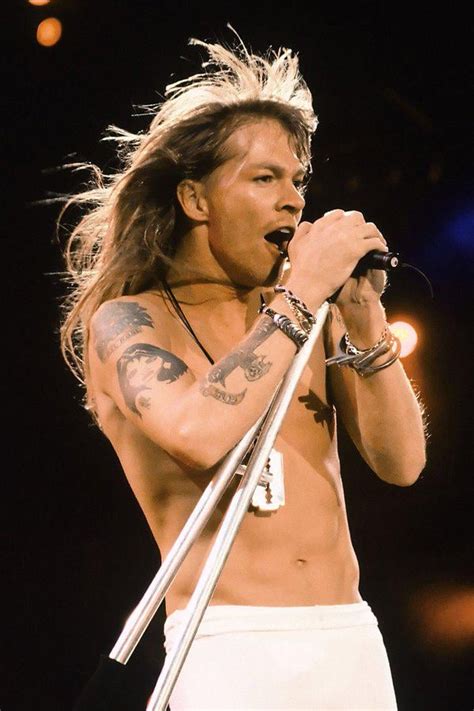 Axl Rose in Brazil, 1991. : r/GunsNRoses