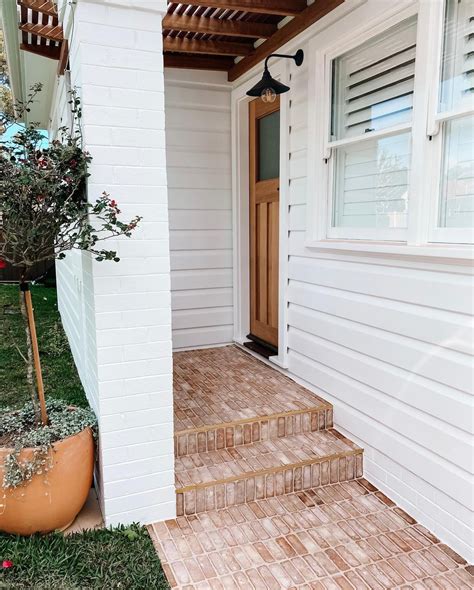Porch Tile Ideas - 11 ways to create an impressive entrance