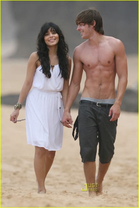 zac efron and vanessa holding hand on the beach and zac no top - Zac ...