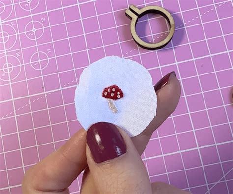 Free Mini Embroidery Hoop Patterns & How to Use Them - The Stir-Crazy Crafter