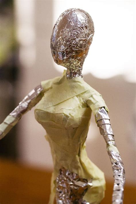 How to make a tin foil figure sculpture – Artofit