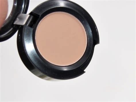 MAC Single Eyeshadows Aren't Getting Enough Love Let's Give 'Em Some ...