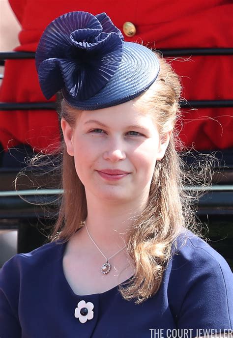 thecourtjeweller: Trooping the Colour 2018, June 9, 2018-Lady Louise | Lady louise windsor ...