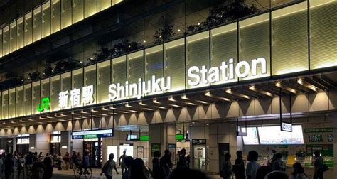 Panduan Lengkap Menjelajah Stasiun Tersibuk di Dunia - Stasiun Shinjuku di Tokyo | tsunagu Japan