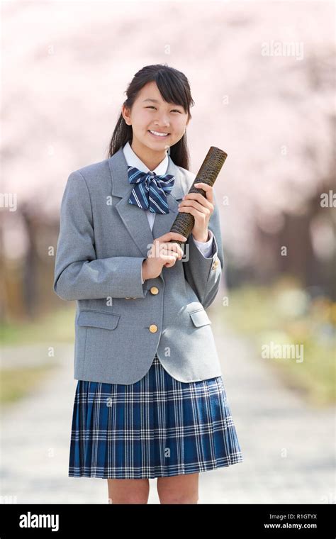 Japanese junior-high schoolgirl in uniform Stock Photo - Alamy