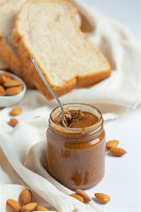 27 Best Substitutes for Peanut Butter - CookThink