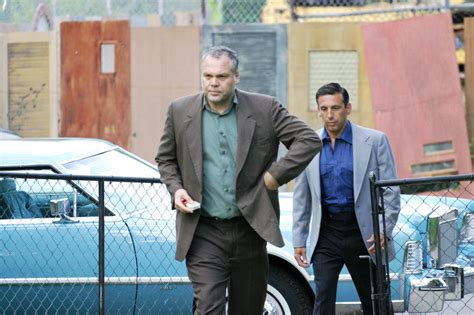 Kill the Irishman (2011) Cast, Crew, Synopsis and Information