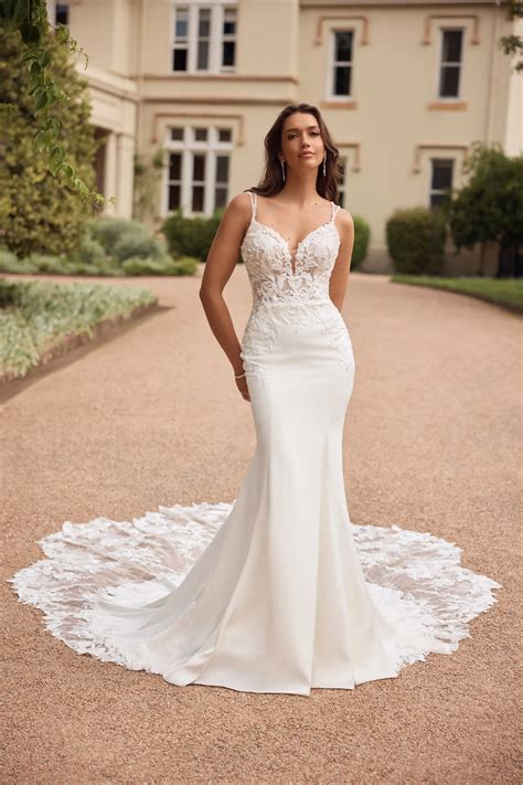 Sexy Wedding Dresses | Sophia Tolli