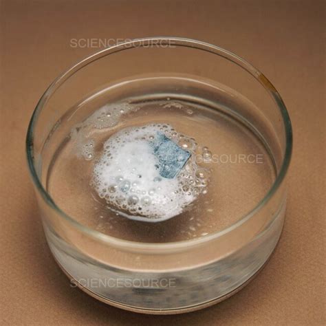 Photograph | Lithium Reacting With Water | Science Source Images