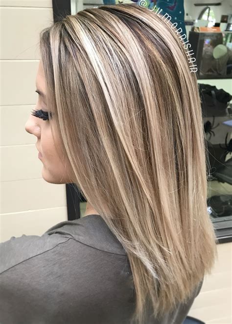 Ashy Blonde Hair of the decade Learn more here! - chloe hairstyle