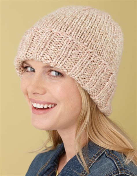 Simple Hat Pattern (Knit) – Lion Brand Yarn