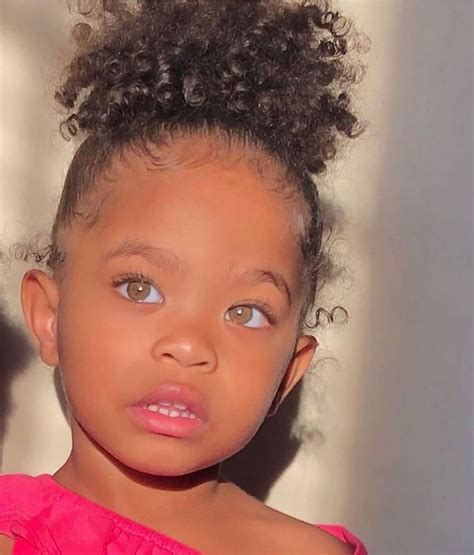 CURLY HAIR on Instagram: “Drop a ‘😍’ below! @therealjayleemoriah ♥️ @curlykidsworld” Cute Mixed ...