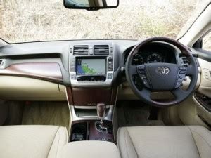 Toyota Crown Majesta, Athlete and Hybrid (S200 Series 2008 to current ...